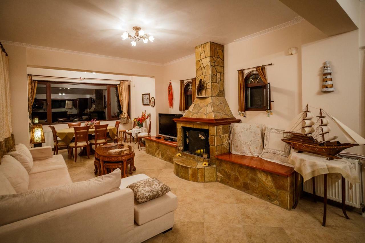 Unique View Maisonette Akrotiri  Exterior photo